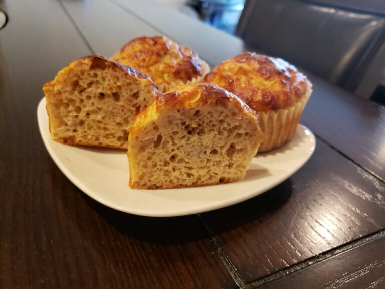 Banana muffins