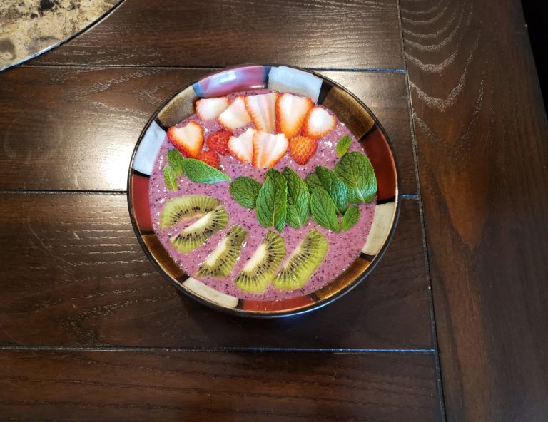 Read more about the article Berry Smoothie Bowl
