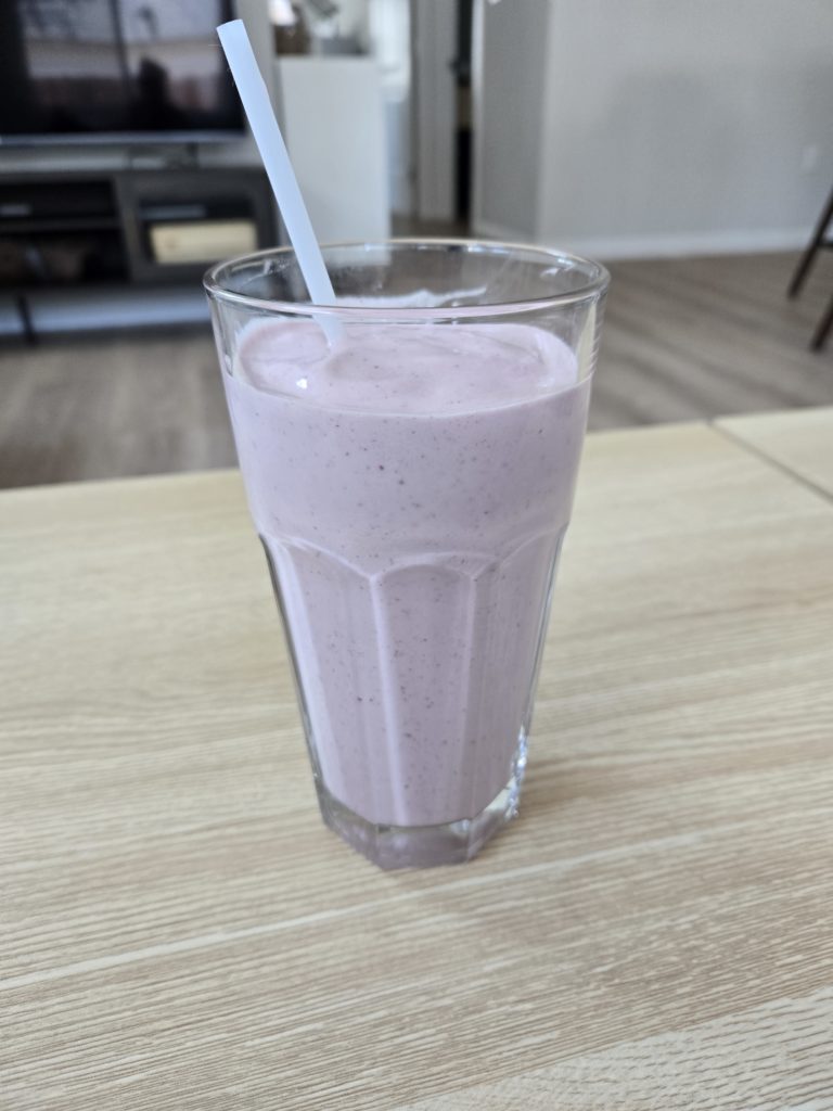 Read more about the article Strawberry Smoothie – Protein Shake